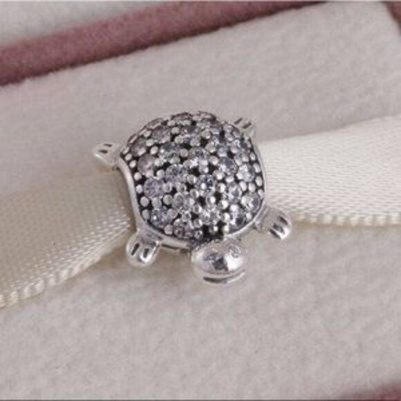 Pandora Sea Turtle Charm - Picture 1 of 1